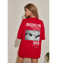 Unisex 1898 Brooklyn Baskılı T-shirt (Kırmızı)