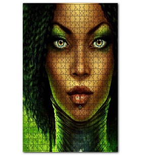 Cakapuzzle Siyahi Kadın ve Yeşil Işıklar Puzzle Yapboz MDF (Ahşap) (500 Parça)