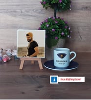Özel Güvenlik Görevlisi Fotoğraflı Dekoratif Taş, Ahşap Altlıklı Türk Kahvesi Fincanı Hediye (Model 4)
