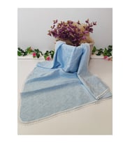 BEBEK BATTANİYESİ BEBEK ÖRTÜSÜ PUSET ÖRTÜSÜ ÇOK AMAÇLI BEBEK PİKESİ MEVSİMLİK HEDİYELİK 80x90 cm (Mavi)