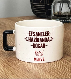 Kişiye Özel Efsaneler Haziranda Doğar Hediye Lüks Fincan Doğum Günü Hediyesi (Siyah)