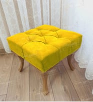 Kapitoneli Makyaj Pufu Ayak Ucu Puf Gold Ayak (45*45) (Sarı)