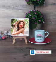 İtalyanca Öğretmeni Fotoğraflı Dekoratif Taş, Ahşap Altlıklı Türk Kahvesi Fincanı Hediye (Model 3)