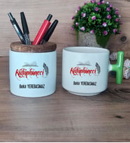 Kütüphaneci Hediye Sepeti Kupa Bardak T Kulplu, Kalemlik Hediyeleri Kütüphaneciye Hediye (Model 8)