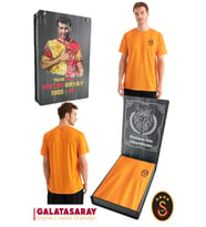 Galatasaray Orijinal Lisanslı Match Day T-Shirt Kişiye Özel Metin Oktay Baskılı Ahşap Kutulu (Sarı)