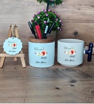 Bahar Çiçeği Anne Hediye Sepeti Kupa Bardak T Kulplu, Kalemlik ve Anahtarlık Anneye Doğum Günü Anneler Günü Hediyesi (Model 2)