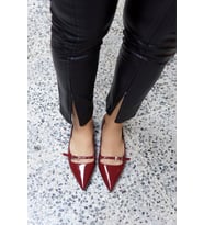 MONTİ SİVRİ BURUNLU TOKA DETAYLI BABET (Bordo)