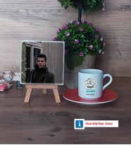 Blogger Fotoğraflı Dekoratif Taş, Ahşap Altlıklı Türk Kahvesi Fincanı Hediye (Model 8)
