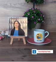Öğretmenler Günü Hediyesi Fotoğraflı Dekoratif Taş, Ahşap Altlıklı Türk Kahvesi Fincanı Hediye (Model 6)
