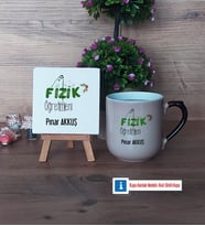 Fizik Öğretmeni Dekoratif Taş, Kupa Bardak Kırmızı Hediye Öğretmenler Günü Hediyesi (Model 9)