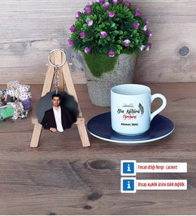 Din Kültürü Öğretmeni Türk Kahvesi Fincanı Ahşap Altlıklı ve Fotoğraflı Ahşap Anahtarlık Hediye (Model 4)