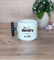 Hemşire Hediye Sepeti Kupa Bardak T Kulplu, Kalemlik ve Ahşap Telefon Standı Tıp Bayramı Hemşireler Günü Hediyesi (Model 6)
