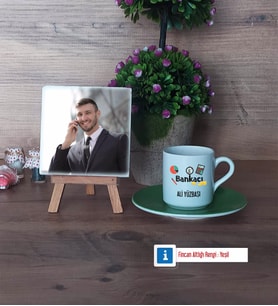 Bankacı Fotoğraflı Dekoratif Taş, Ahşap Altlıklı Türk Kahvesi Fincanı Hediye (Model 9)