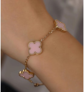 VAN CLEEF BİLEKLİK GOLD RENK YONCA BİLEKLİK RENKLİ TAŞLI 925 AYAR GÜMÜŞ BİLEKLİK (Pembe)