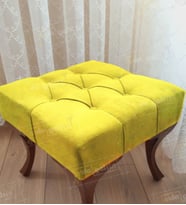 Kapitoneli Makyaj Pufu Ayak Ucu Puf Ceviz Ayak (45*45) (Sarı)