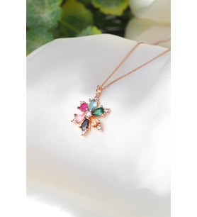 925 ayar Gümüş zincirli Rose Altın kaplamalı Zirkon taşlı Lotus Kamelya Çiçeği kolye (Çok Renkli)