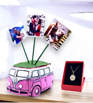 Kişiye Özel 3 Fotoğraflı Dekoratif Vosvos ve Papatya Kolye Hediye Seti HA3 (Pembe)