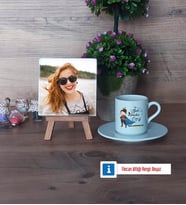 Kadın Öğretmene Hediye Fotoğraflı Dekoratif Taş, Ahşap Altlıklı Türk Kahvesi Fincanı Hediye (Model 2)