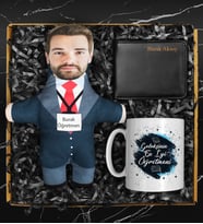 Öğretmenler Gününe Özel Kişiye Özel Peluş Oyuncak & Kişiye Özel Tasarım Kupa & Cüzdan Hediye Seti (Siyah)