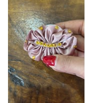 TAŞLI KABARTMA BROŞ YAKA İĞNESİ GİYİM AKSESUARI 5X2 CM (Lila)