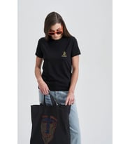 Blues Eyes Kadın Taş T-Shirt (Siyah)