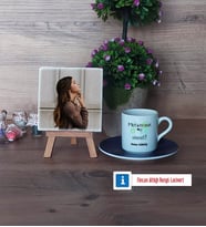 Mekatronik Mühendisi Fotoğraflı Dekoratif Taş, Ahşap Altlıklı Türk Kahvesi Fincanı Hediye (Model 4)