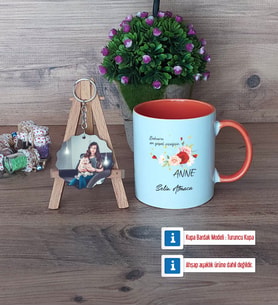 Anneye Hediye Kupa Bardak Beyaz ve Fotoğraflı Ahşap Anahtarlık Hediye (Model 13)