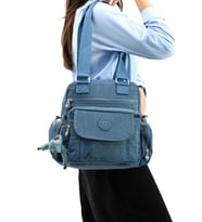 Omuz Çantası Çapraz Uzun Askılı Çok Cepli 30*25 Cm Yağmur Geçirmez İçi Astarlı Klinkır Kumaş (Mavi)
