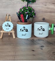 Sevimli Panda Hediye Sepeti Kupa Bardak T Kulplu, Kalemlik ve Anahtarlık Arkadaşa Doğum Günü Hediyesi (Model 8)