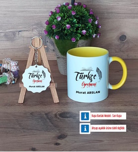 Türkçe Öğretmeni Kupa Bardak Kırmızı ve Ahşap Anahtarlık Hediye Öğretmenler Günü Hediyesi (Model 6)