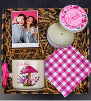 eJOYA Kişiye Özel Latte Kupa & Mum & Fotoğraflık & Bardak Altlığı Hediye Kutusu 112812 (Pembe)