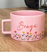 Kişiye Özel Çiçek Desenli Hediye Pastel Fincan Doğum Günü Hediyesi -10- (Pembe)