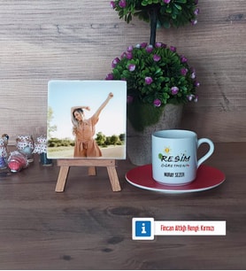 Resim Öğretmeni Fotoğraflı Dekoratif Taş, Ahşap Altlıklı Türk Kahvesi Fincanı Hediye (Model 3)