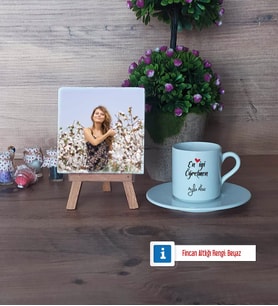 En İyi Öğretmen Fotoğraflı Dekoratif Taş, Ahşap Altlıklı Türk Kahvesi Fincanı Hediye (Model 2)