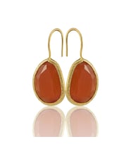 Kadir Jewellery 22 Ayar Altın Kaplama Fosil Taşlı Küpe -El İşçiliği Ve Hipoalerjenik Küpe (Kırmızı)
