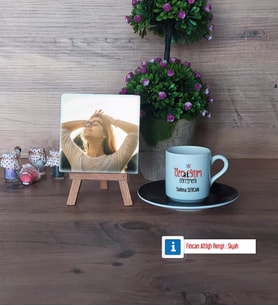 Özel Eğitim Öğretmeni Fotoğraflı Dekoratif Taş, Ahşap Altlıklı Türk Kahvesi Fincanı Hediye Öğretmenler Günü Hediyesi (Model 7)