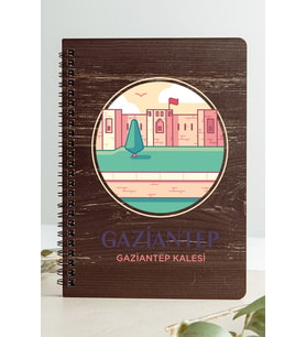 Gaziantep Gaziantep Kalesi Şehir Tasarım Ahşap Kapaklı Defter Özel Kraft Kâğıt (Gri - Siyah - Beyaz)