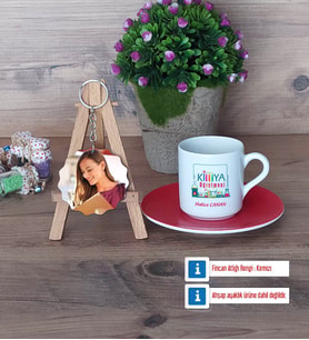 Kimya Öğretmeni Türk Kahvesi Fincanı Ahşap Altlıklı ve Fotoğraflı Ahşap Anahtarlık Hediye Öğretmenler Günü Hediyesi (Model 3)