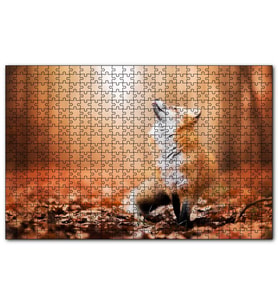Cakapuzzle Orman Zemininde Yapraklar ve Yukarı Bakan Tilki  Puzzle Yapboz MDF (Ahşap) (1000 Parça)