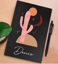 BK Gift Kişiye Özel İsimli Siyah Sert Kapaklı Defter ve Tükenmez Kalem Seti, Arkadaşa Hediye, Yeni İş Hediyesi, Doğum Günü Hediyesi (Model 12)