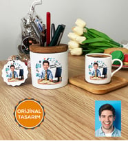 Kişiye Özel Karikatürlü Bilgisayar Mühendisi Hediye Seti Türk Kahvesi Fincanı, Kalemlik, Anahtarlık Erkek Bilgisayar Mühendisine Hediye (Ahşap)