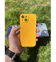 İphone 15 Uyumlu Parlak Premium Renkli Cam Telefon Kılıfı