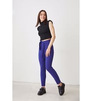 By Helinavşar Kemerli Kumaş Pantolon-Mürdüm (Saks)
