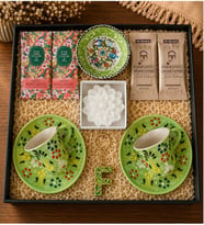 El Yapımı Çini Fincan & Çini Kase & Epoksi Harf Anahtarlık & Lotus Mum  & Kahve & Mendil & Hediye Seti (Fıstık Yeşili)