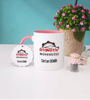 Otomotiv Mühendisi Kupa Bardak ve Anahtarlık (Pembe)