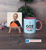 Göz Doktoru Fotoğraflı Dekoratif Taş, Kupa Bardak Beyaz Hediye Tıp Bayramı Hediyesi (Model 6)