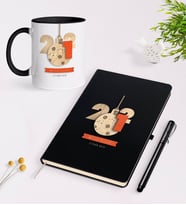 BK Gift Kişiye Özel 2024 Mutlu Yıllar Beyaz Defter Kalem ve Kupa Seti-3 (Model 2)