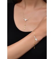 Papatya Silver 925 Ayar Gümüş Zincir Sallantılı Taşlı Sedef Manolya Çiçeği Kolye Ve Bileklik Set (Altın)