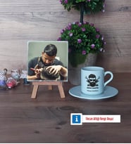 Erkek Kuaförü Fotoğraflı Dekoratif Taş, Ahşap Altlıklı Türk Kahvesi Fincanı Hediye (Model 2)