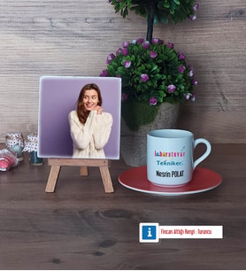 Laboratuvar Teknikeri Fotoğraflı Dekoratif Taş, Ahşap Altlıklı Türk Kahvesi Fincanı Hediye (Model 8)